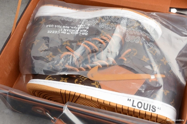 1 x Jordan OW Off-Louis Air AJ1 AQ0818-158 0822